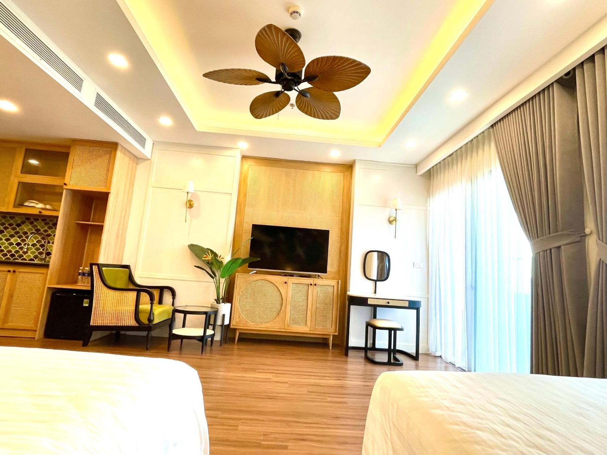 St Apartment - Flc Seatower Quy Nhon Exterior photo
